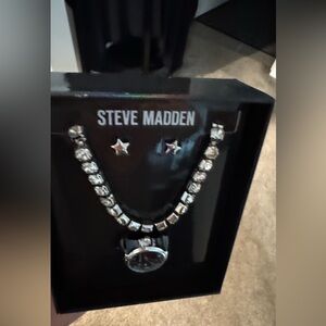 Steve Madden Black and Silver Watch